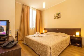 Люкс с бесплатным доступом в аквапарк в Отеле Hotel Laguna Park & Aqua Club - All Inclusive